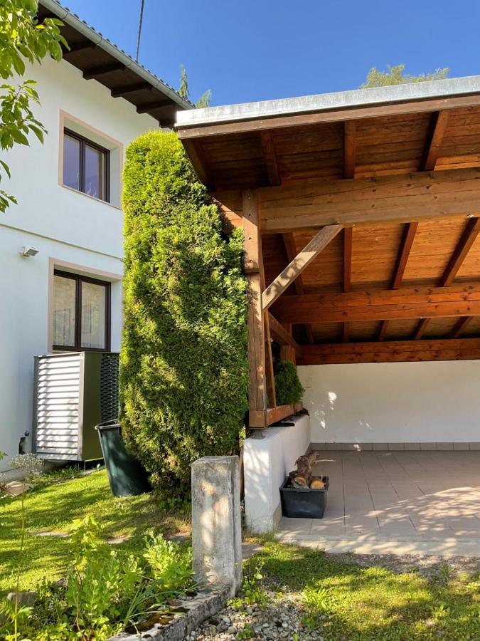 Comfortable Apartment In A Beautiful Surrounding Sautens Buitenkant foto