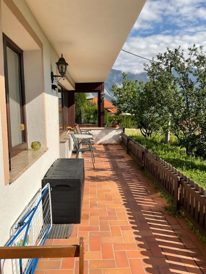 Comfortable Apartment In A Beautiful Surrounding Sautens Buitenkant foto