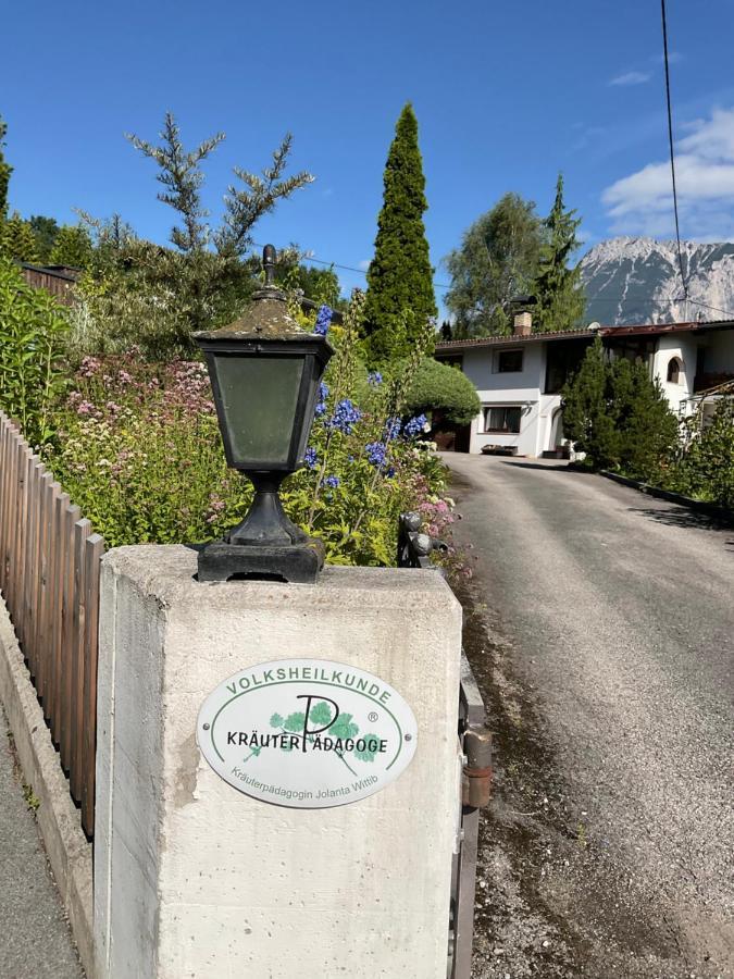 Comfortable Apartment In A Beautiful Surrounding Sautens Buitenkant foto